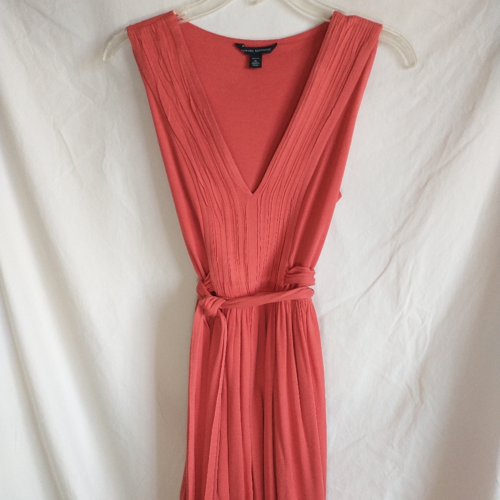 Banana Republic P/M Coral Sleeveless Dress
